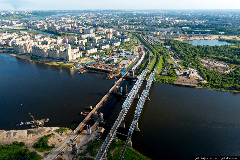 Показать нижний. Нижний Новгород с высоты птичьего полета. Нижний Новгород мосты с высоты.