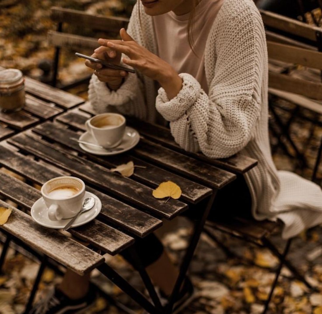 фото кафе осень